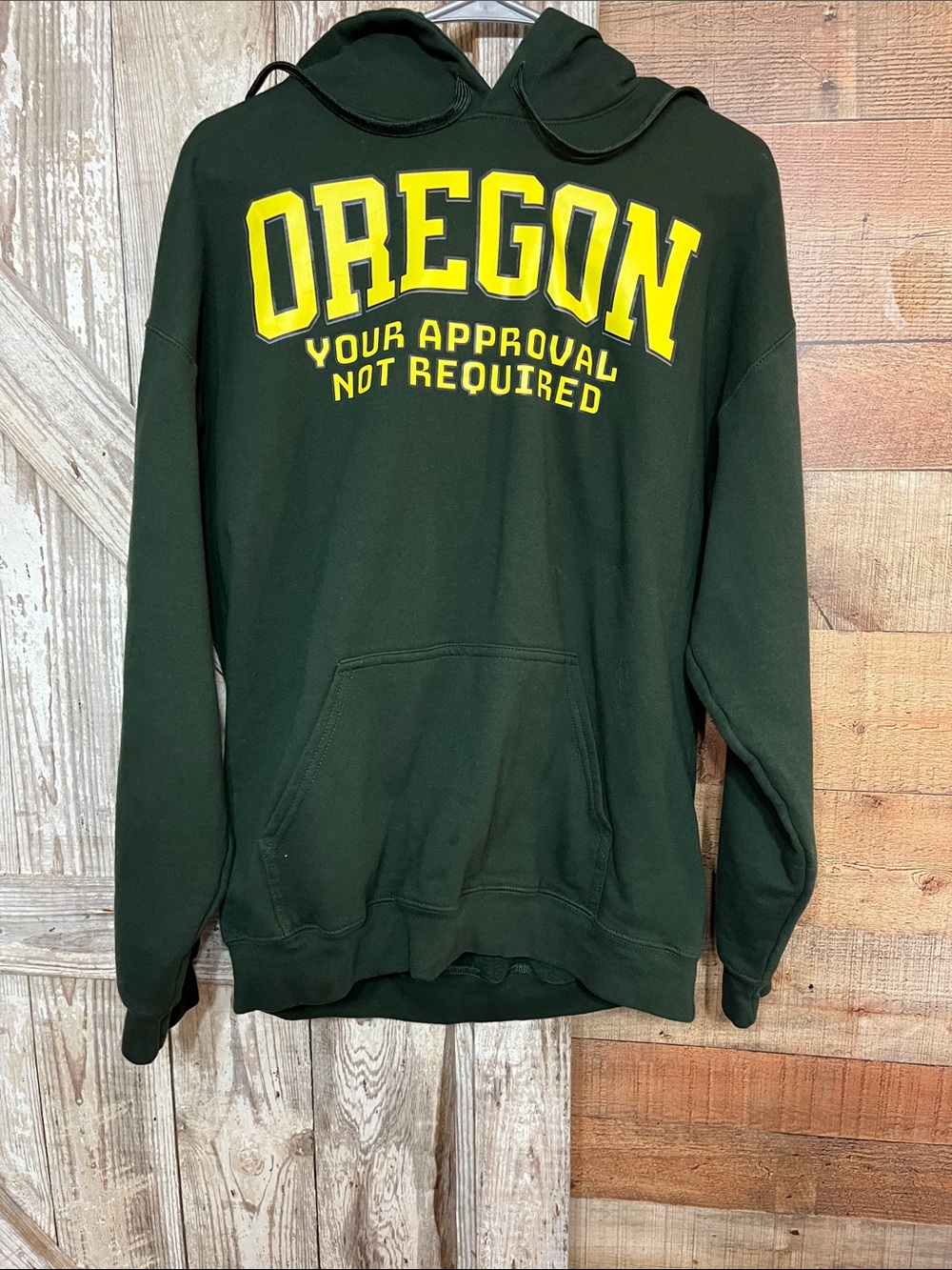 Gildan Dark Green Hoodie with Yellow Oregon Applique